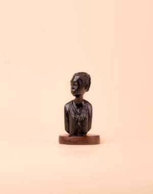 Statue femme en bois d'ébène 2