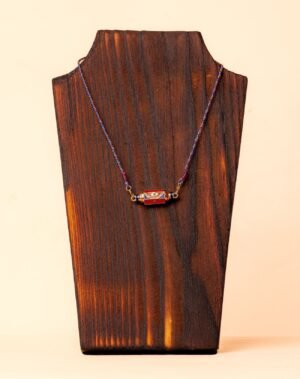 Collier 48