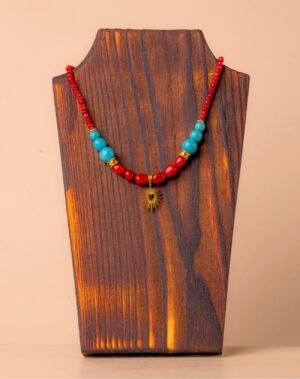 Collier en turquoise et perle jade rouge avec pendentif cœur